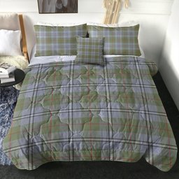 ScotsTee Shop Scottish Irvine of Glentulchan Weathered Clan Crest Tartan Plaid Comforter Set
