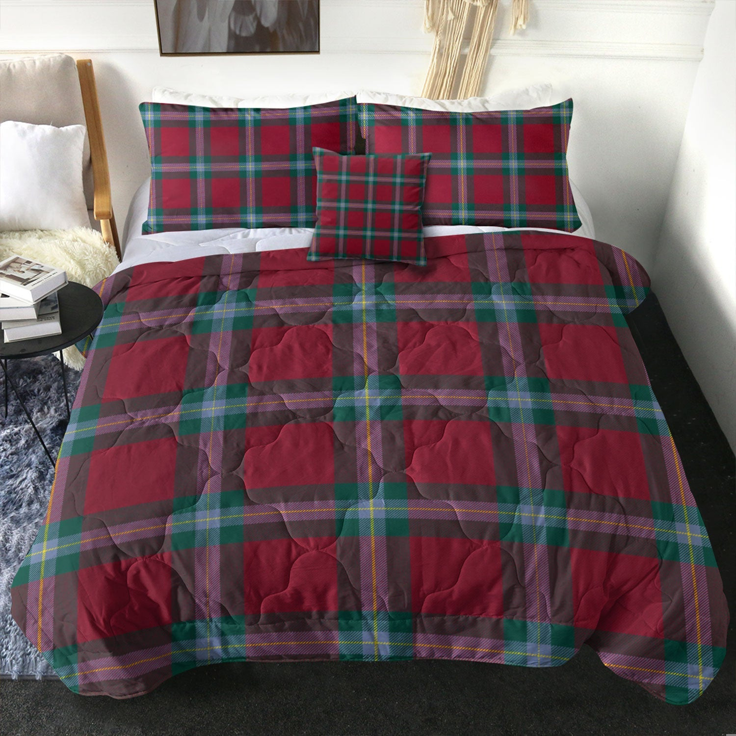 ScotsTee Shop Scottish MacLaine of LochBuie (Cockburn) (MacLaine of LochBuie) Modern Clan Crest Tartan Plaid Comforter Set