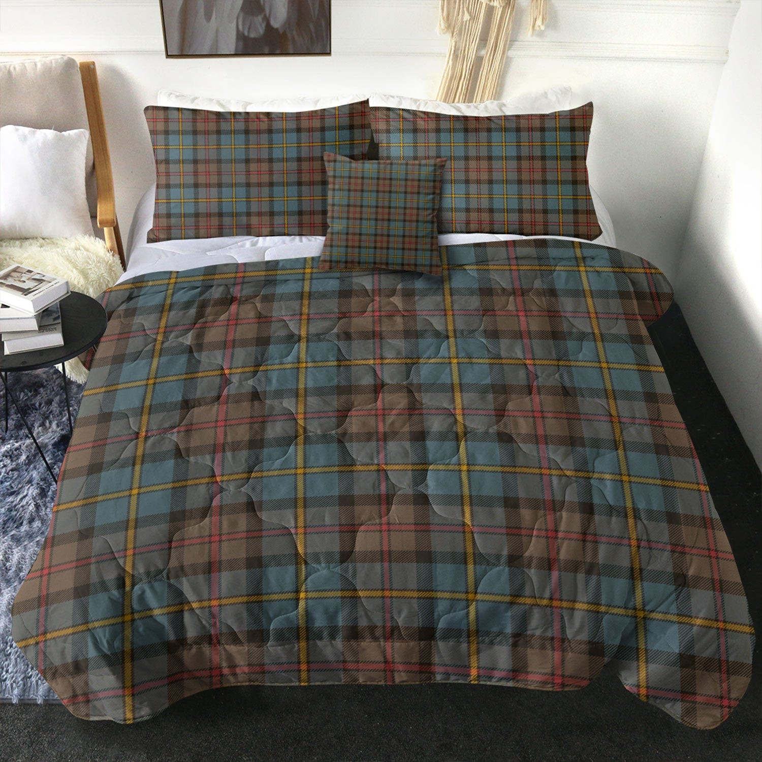 ScotsTee Shop Scottish MacLeod of Harris (MacLeod Hunting) Weathered Clan Crest Tartan Plaid Comforter Set