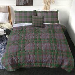 ScotsTee Shop Scottish MacPherson of Glentruim Ancient Clan Crest Tartan Plaid Comforter Set