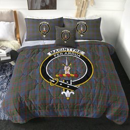 ScotsTee Shop Scottish MacIntyre of Littleport Ancient Clan Crest Tartan Plaid Comforter Set