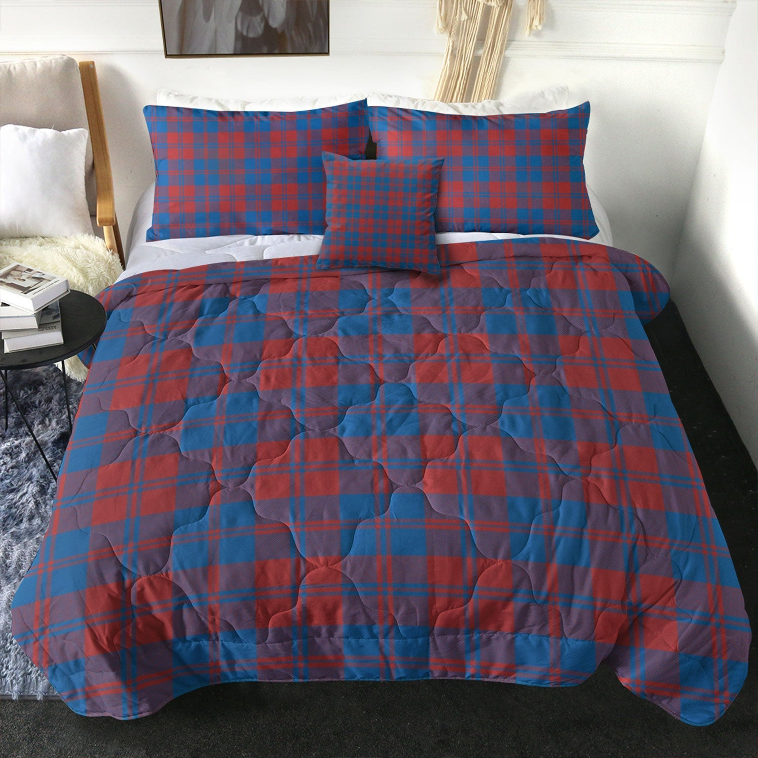 ScotsTee Shop Scottish MacGregor of Glengyle (Gregor of Deeside) Ancient Clan Crest Tartan Plaid Comforter Set