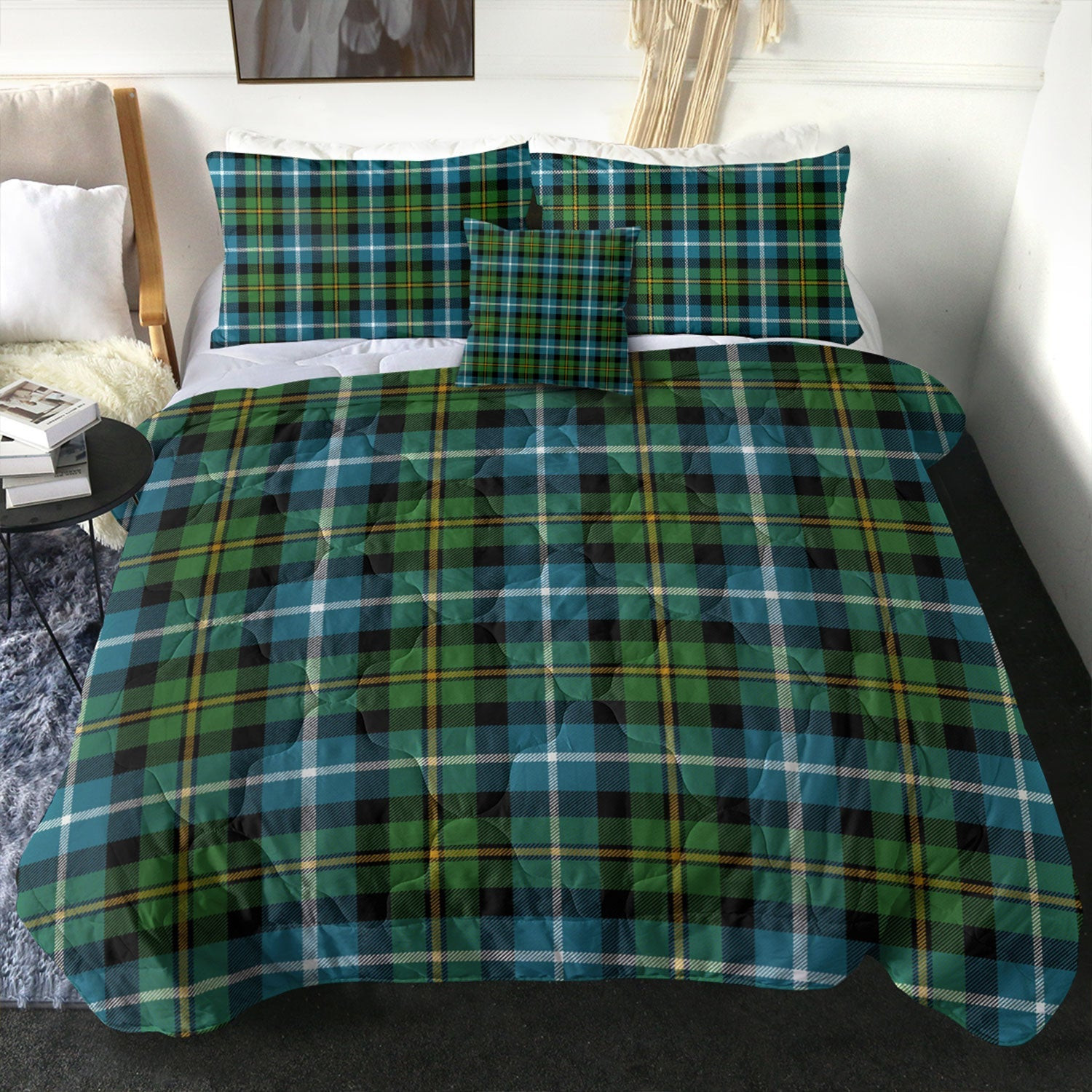 ScotsTee Shop Scottish MacNeil of Barra (MacNeil MacNeill) Ancient Clan Crest Tartan Plaid Comforter Set