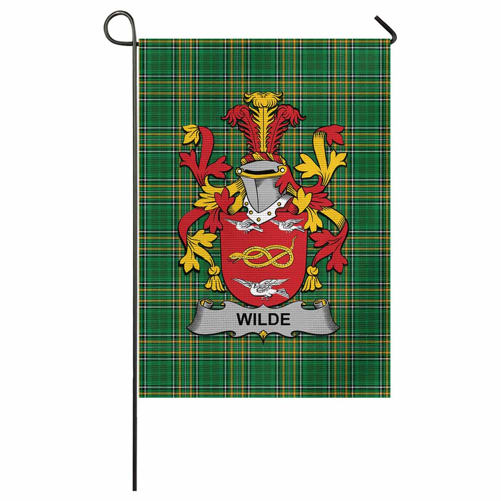 Wilde Irish Clan Tartan Garden Flag with Coat of Arms