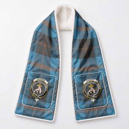 Garden (Gardyne) Tartan Crest Pocket Scarf - Ultimate Plaid Gift Wrap