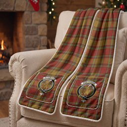 Scrymgeour Tartan Crest Pocket Scarf - Ultimate Plaid Gift Wrap