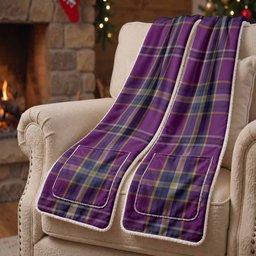 O'Riagain Tartan Hand-Warmer Pocket Scarf