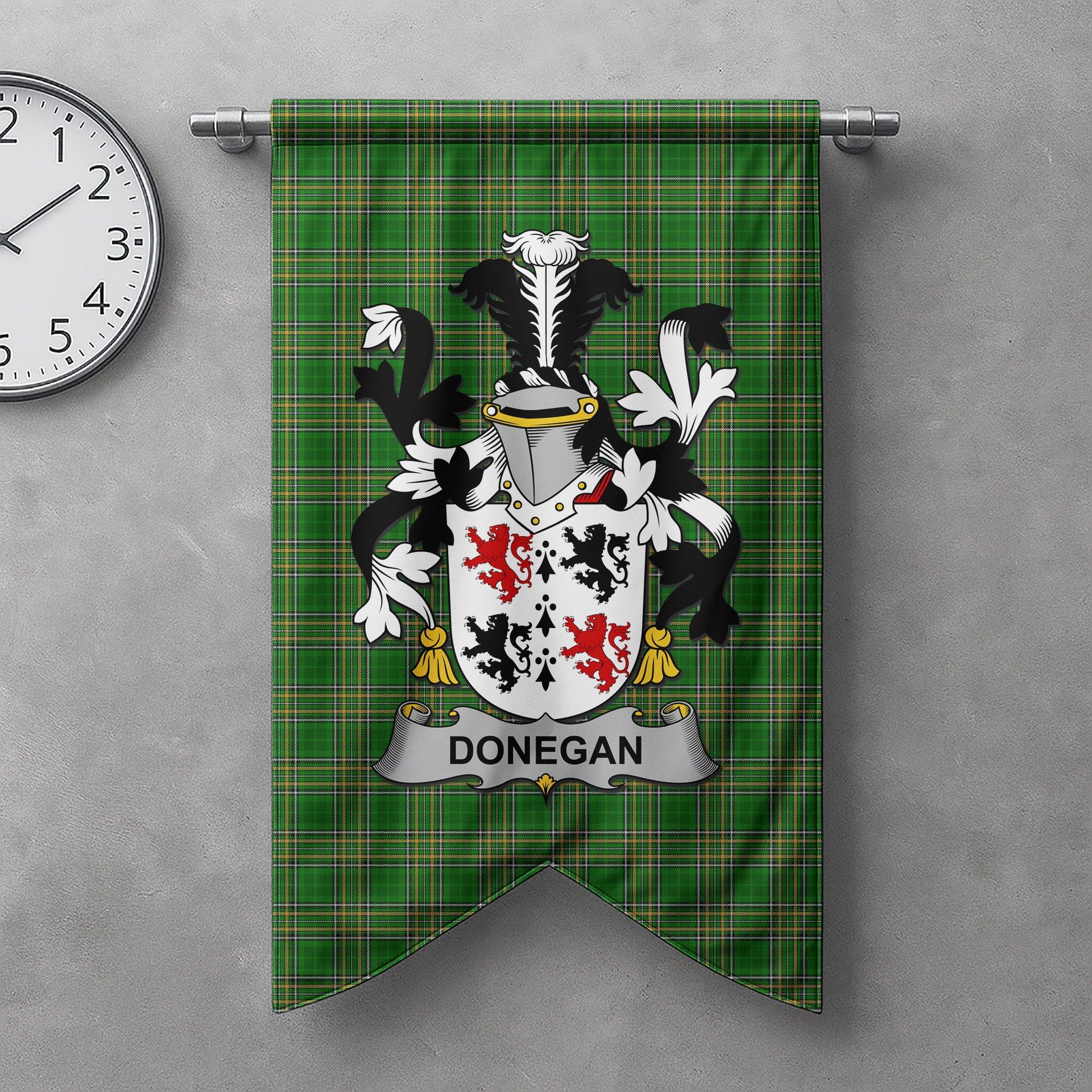 ScotsTee Shop Irish Donegan or O'Donagan Clan Coat of Arms Irish Tartan Gonfalon Flag
