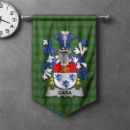 ScotsTee Shop Irish Gara or O'Gara Clan Coat of Arms Irish Tartan Gonfalon Flag