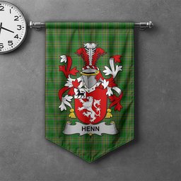 ScotsTee Shop Irish Henn Clan Coat of Arms Irish Tartan Gonfalon Flag