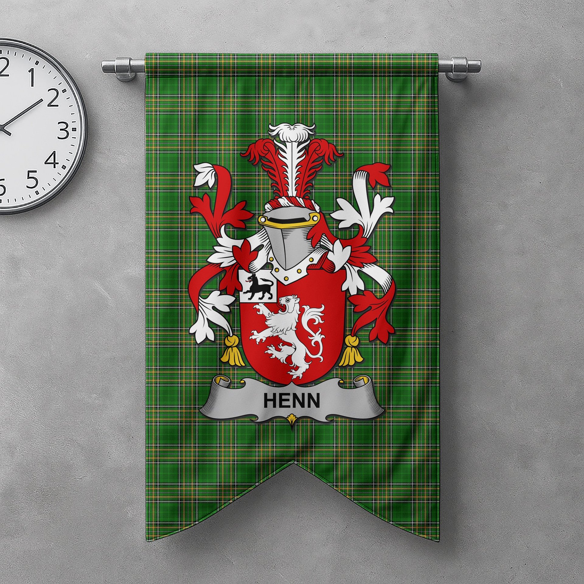 ScotsTee Shop Irish Henn Clan Coat of Arms Irish Tartan Gonfalon Flag