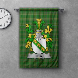 ScotsTee Shop Irish Low Clan Coat of Arms Irish Tartan Gonfalon Flag