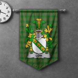ScotsTee Shop Irish Low Clan Coat of Arms Irish Tartan Gonfalon Flag