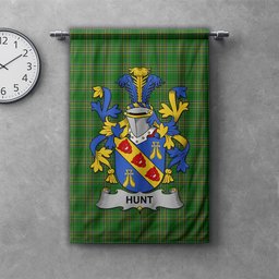 ScotsTee Shop Irish Hunt Clan Coat of Arms Irish Tartan Gonfalon Flag