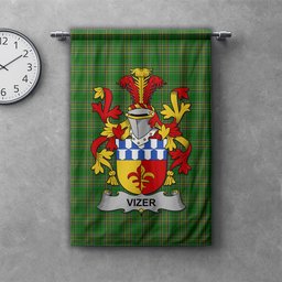 ScotsTee Shop Irish Vizer Clan Coat of Arms Irish Tartan Gonfalon Flag