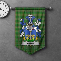 ScotsTee Shop Irish Owen Clan Coat of Arms Irish Tartan Gonfalon Flag