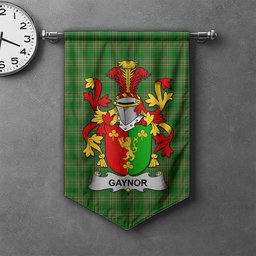 ScotsTee Shop Irish Gaynor or McGaynor Clan Coat of Arms Irish Tartan Gonfalon Flag