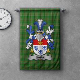 ScotsTee Shop Irish Gara or O'Gara Clan Coat of Arms Irish Tartan Gonfalon Flag