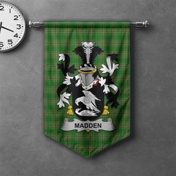ScotsTee Shop Irish Madden or O'Madden Clan Coat of Arms Irish Tartan Gonfalon Flag