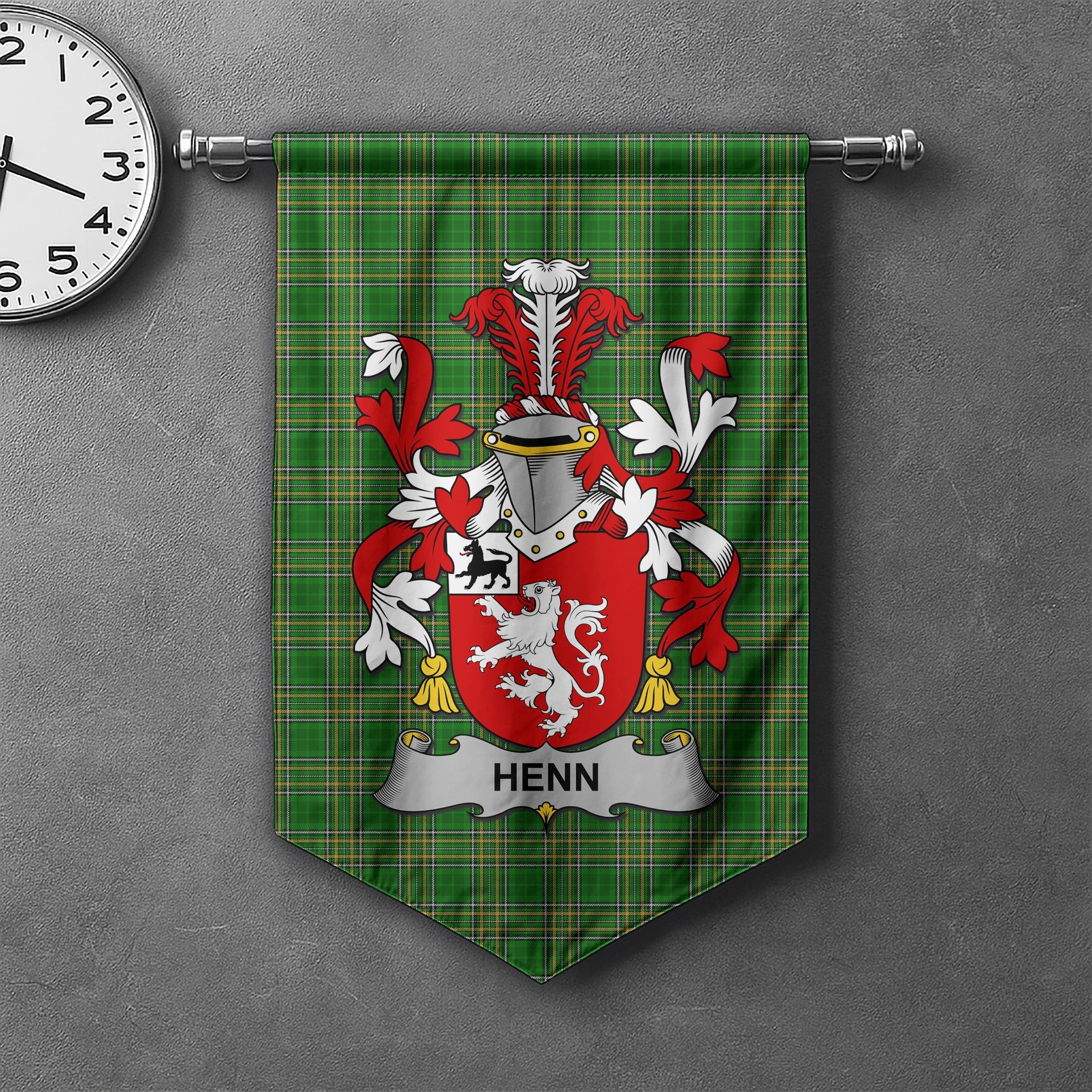ScotsTee Shop Irish Henn Clan Coat of Arms Irish Tartan Gonfalon Flag