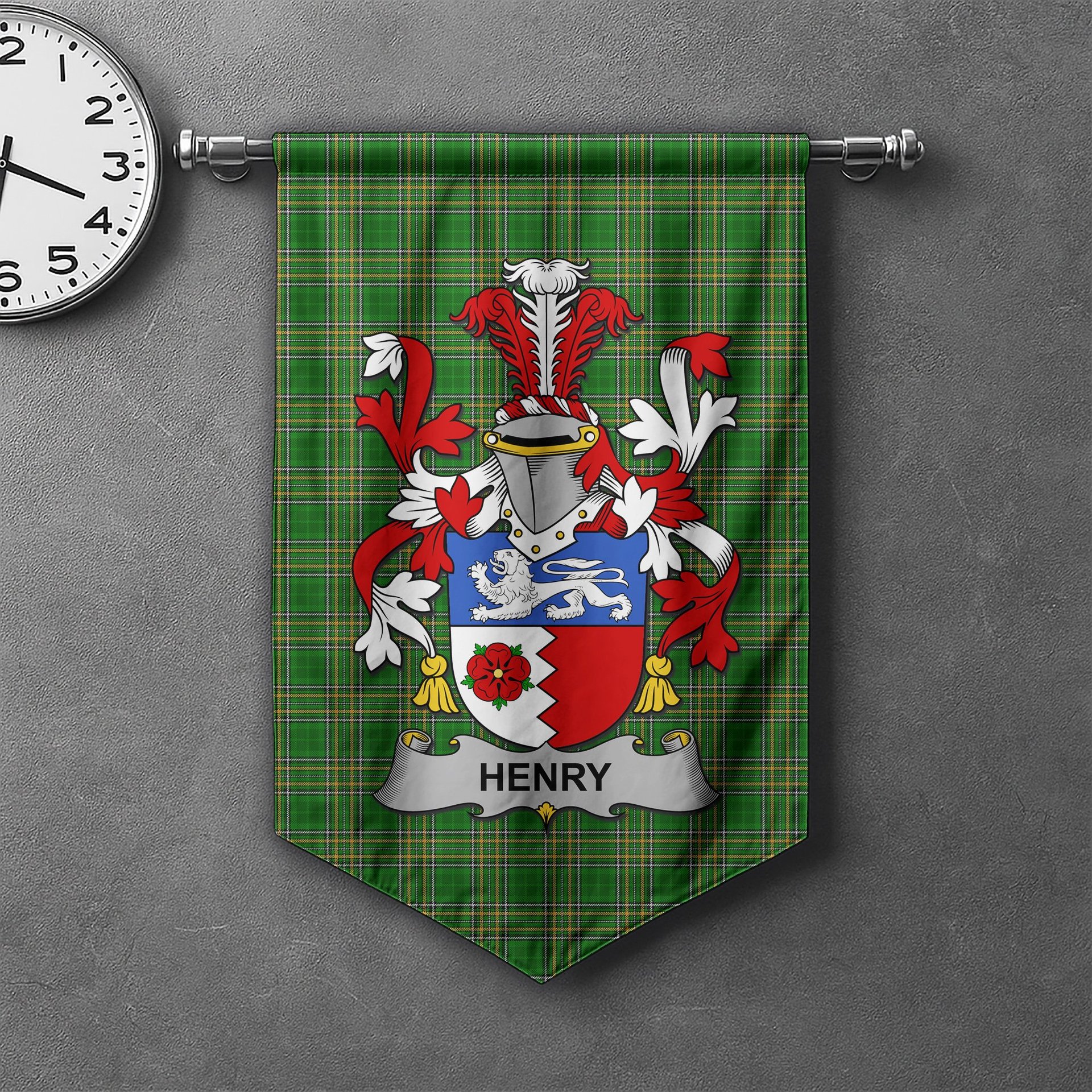 ScotsTee Shop Irish Henry or O'Henry Clan Coat of Arms Irish Tartan Gonfalon Flag
