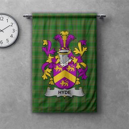 ScotsTee Shop Irish Hyde Clan Coat of Arms Irish Tartan Gonfalon Flag