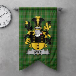 ScotsTee Shop Irish Kyle Clan Coat of Arms Irish Tartan Gonfalon Flag