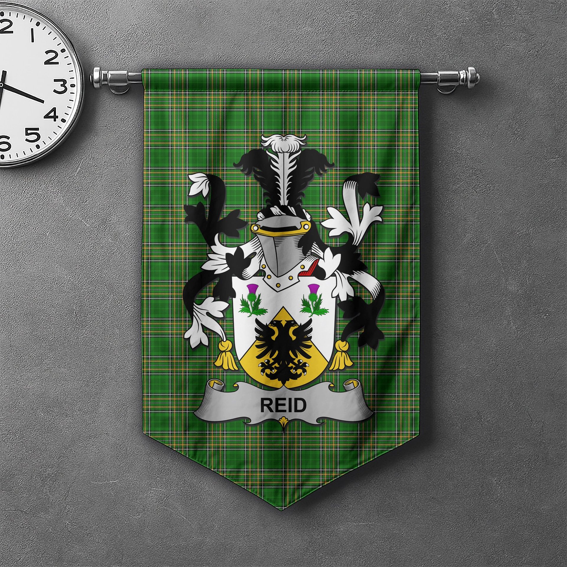 ScotsTee Shop Irish Reid Clan Coat of Arms Irish Tartan Gonfalon Flag