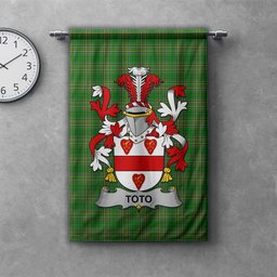 ScotsTee Shop Irish Toto Clan Coat of Arms Irish Tartan Gonfalon Flag