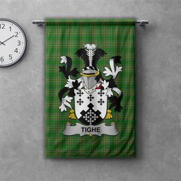 ScotsTee Shop Irish Tighe or O'Teague Clan Coat of Arms Irish Tartan Gonfalon Flag