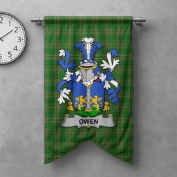 ScotsTee Shop Irish Owen Clan Coat of Arms Irish Tartan Gonfalon Flag