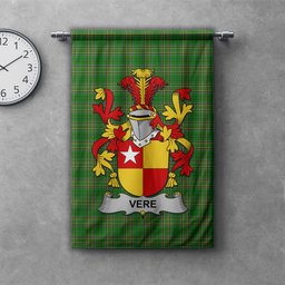 ScotsTee Shop Irish Vere Clan Coat of Arms Irish Tartan Gonfalon Flag