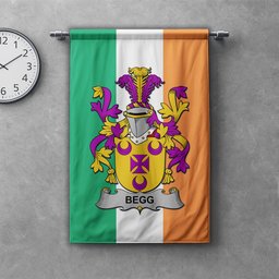 ScotsTee Shop Irish Begg Clan Coat of Arms Irish Tartan Gonfalon Flag