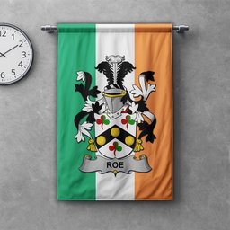 ScotsTee Shop Irish Roe Clan Coat of Arms Irish Tartan Gonfalon Flag