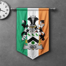 ScotsTee Shop Irish Gold Clan Coat of Arms Irish Tartan Gonfalon Flag