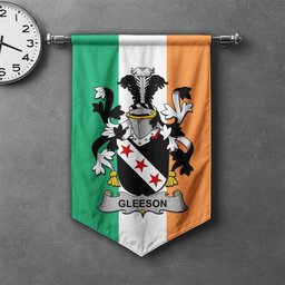 ScotsTee Shop Irish Gleeson or O'Glissane Clan Coat of Arms Irish Tartan Gonfalon Flag