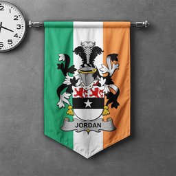 ScotsTee Shop Irish Jordan Clan Coat of Arms Irish Tartan Gonfalon Flag