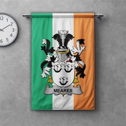 ScotsTee Shop Irish Meares Clan Coat of Arms Irish Tartan Gonfalon Flag