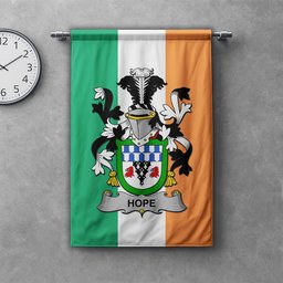 ScotsTee Shop Irish Hope Clan Coat of Arms Irish Tartan Gonfalon Flag