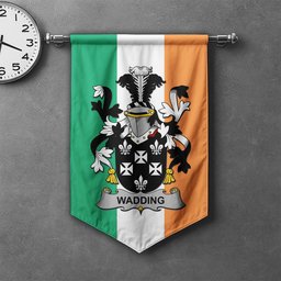 ScotsTee Shop Irish Wadding Clan Coat of Arms Irish Tartan Gonfalon Flag