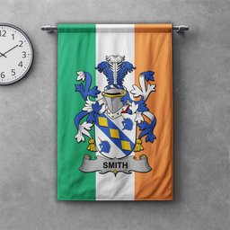 ScotsTee Shop Irish Smith or Smyth Clan Coat of Arms Irish Tartan Gonfalon Flag