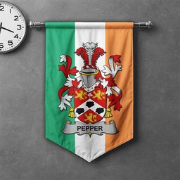 ScotsTee Shop Irish Pepper Clan Coat of Arms Irish Tartan Gonfalon Flag