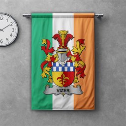 ScotsTee Shop Irish Vizer Clan Coat of Arms Irish Tartan Gonfalon Flag