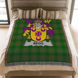 ScotsTee Shop Irish Begg Clan Coat of Arms Irish Tartan Woven Blanket