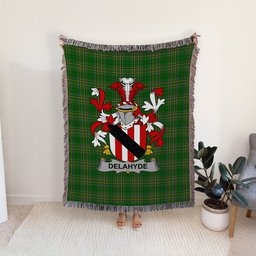 ScotsTee Shop Irish Delahyde Clan Coat of Arms Irish Tartan Woven Blanket