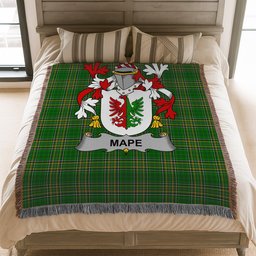 ScotsTee Shop Irish Mape Clan Coat of Arms Irish Tartan Woven Blanket