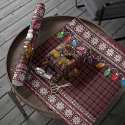 Ogilvie (Ogilvy) Nollaig Chridheil Santa Highland Coo Tartan Wrapping Paper