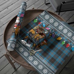 Horsburgh Nollaig Chridheil Santa Highland Coo Tartan Wrapping Paper