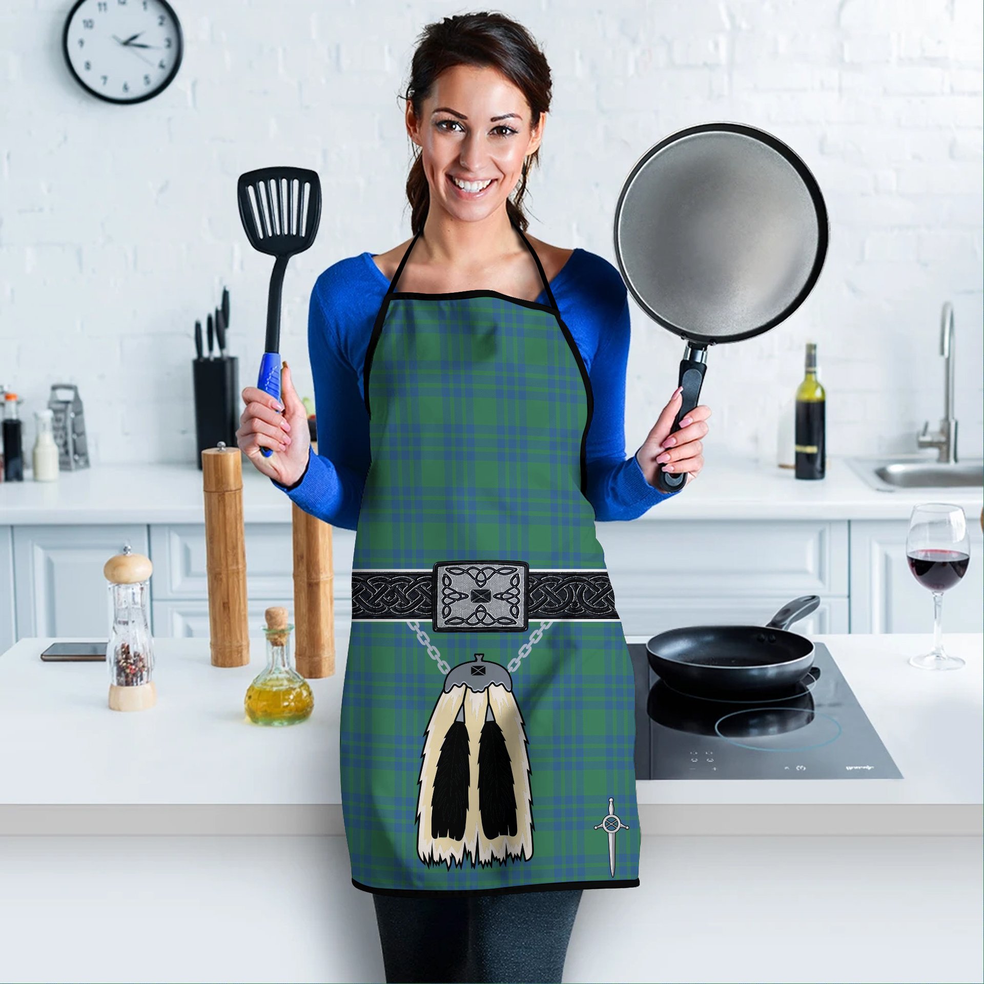 ScotsTee Shop Scottish Montgomery Ancient Clan Highland Kilt Sporran Tartan Apron