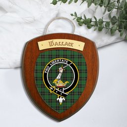 ScotsTee Shop Scottish Wallace Hunting Clan Crest Scottish Tartan Wooden Wall Plaque